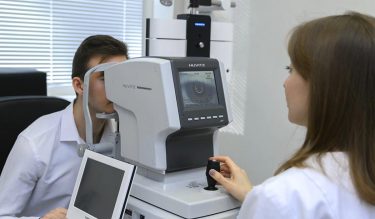 проверка зрения